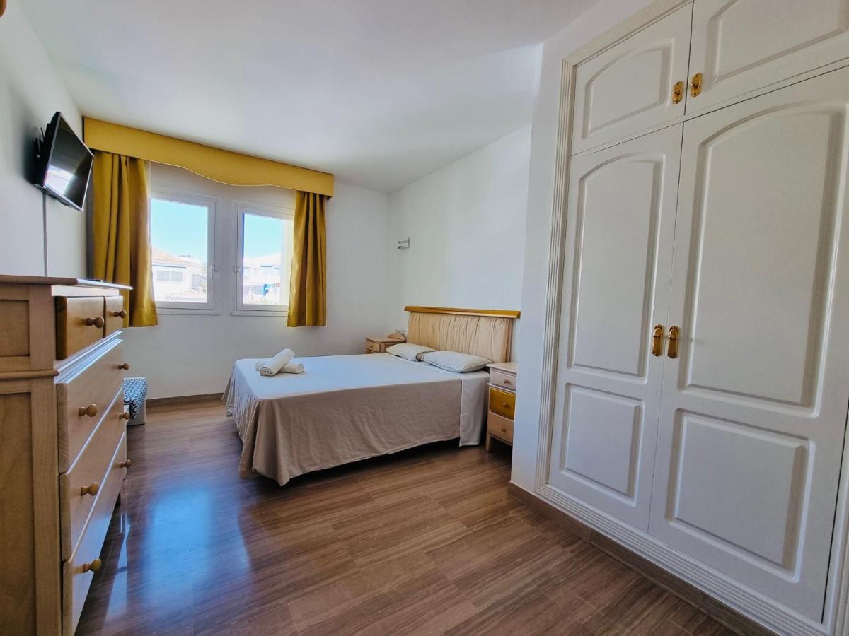 G&G Isla Marina Puerto Apartment Benalmadena Exterior photo