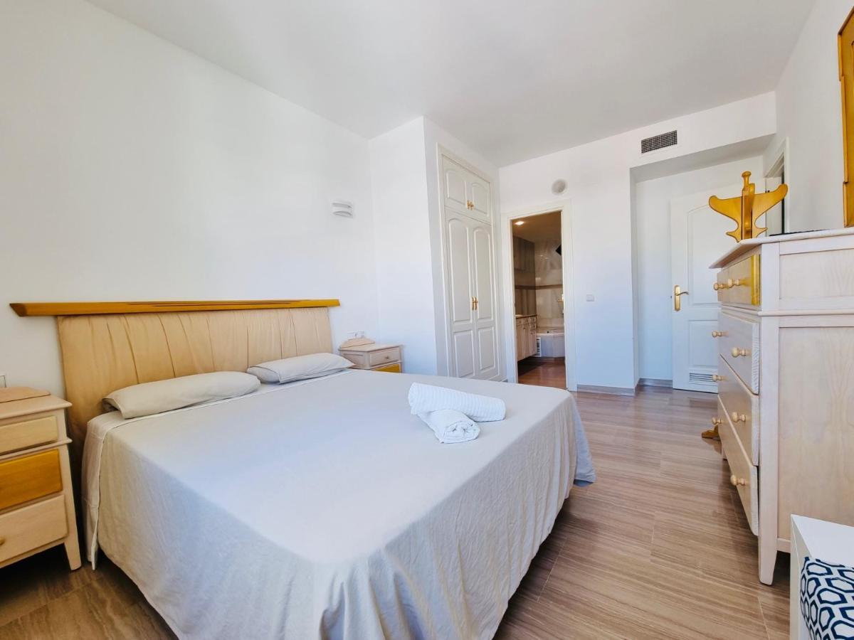 G&G Isla Marina Puerto Apartment Benalmadena Exterior photo